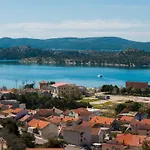 Διαμέρισμα Maestral