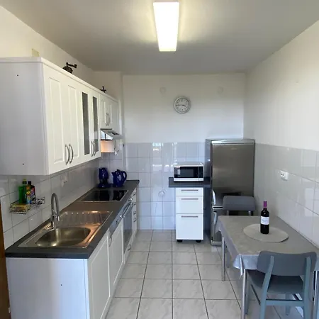 Maestral * Σίμπενικ