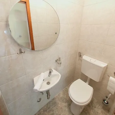 Apartment Maestral *