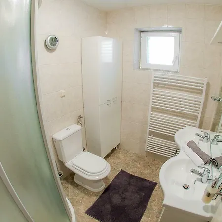 Apartment Maestral