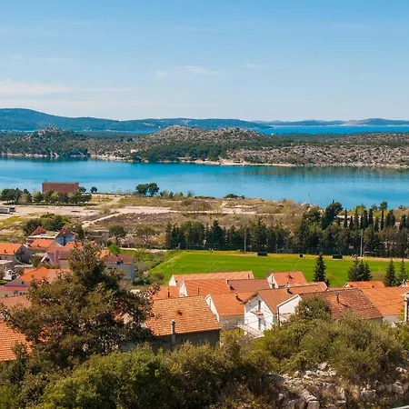 Maestral * Sibenik