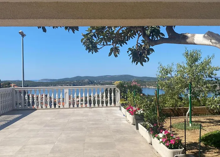 아파트 Maestral *